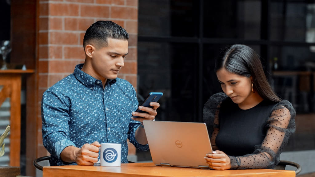trabajadores-remotos-coworking-espacio-comunidad